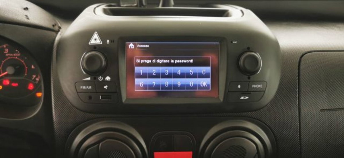 Fiat Fiorino 1.3 MJT 95CV Cargo (11)
