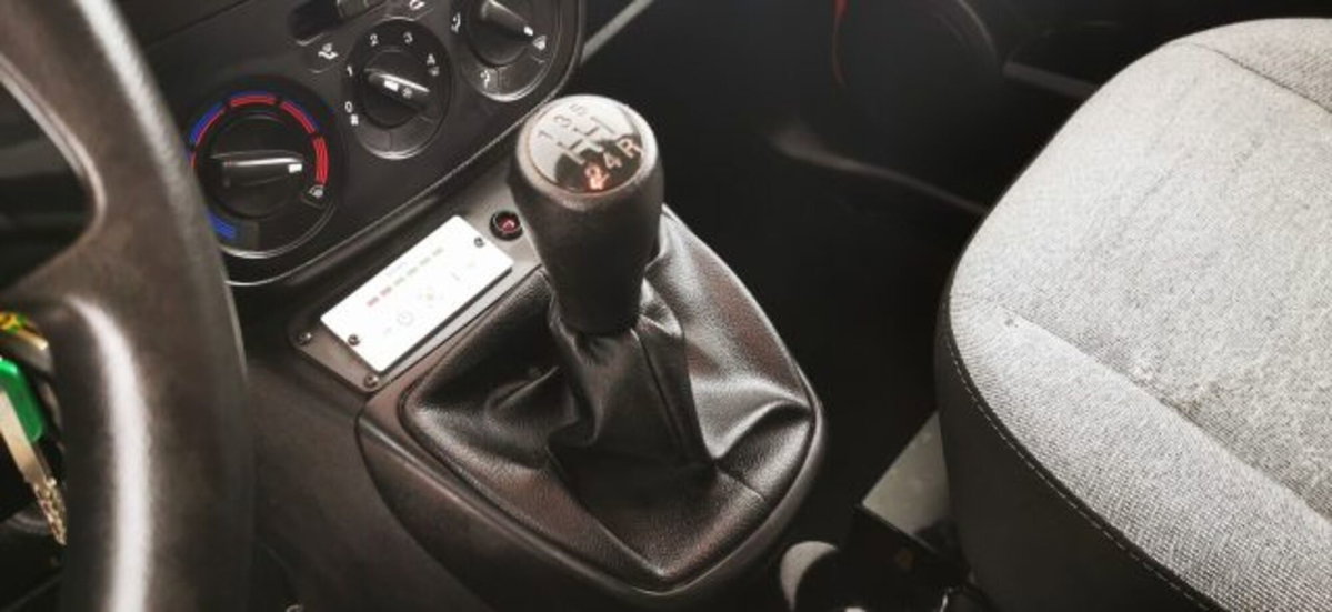 Fiat Fiorino 1.3 MJT 95CV Cargo (13)