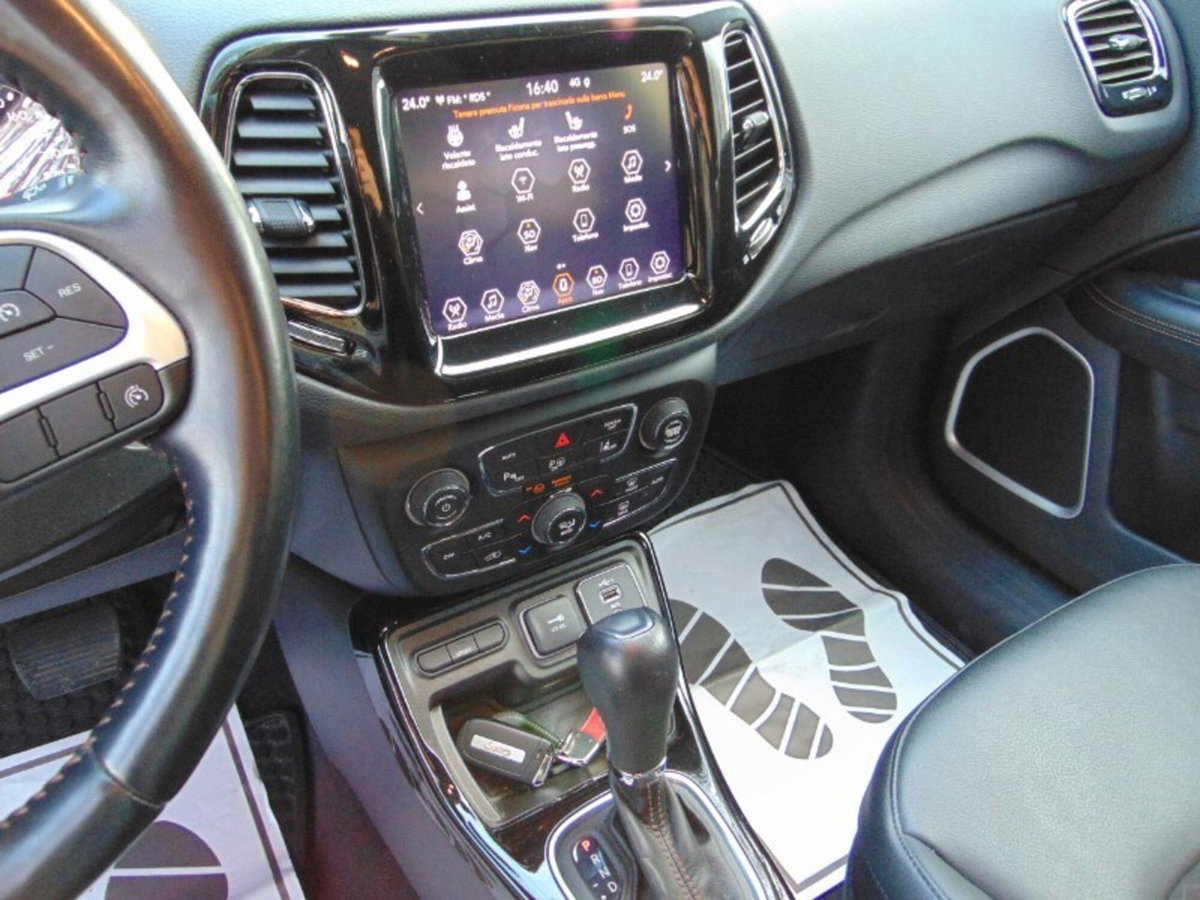 Jeep Compass 1.3 Turbo T4 150 CV aut. 2WD Limited (16)