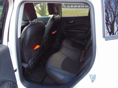 Jeep Compass 1.3 Turbo T4 150 CV aut. 2WD Limited (19)