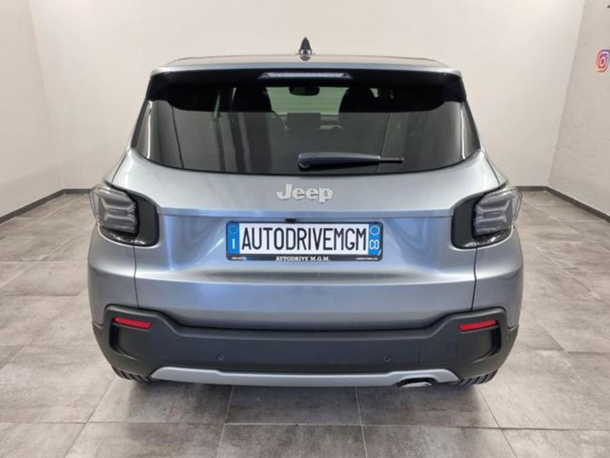 Jeep Avenger 1.2 turbo Summit fwd 100cv (3)