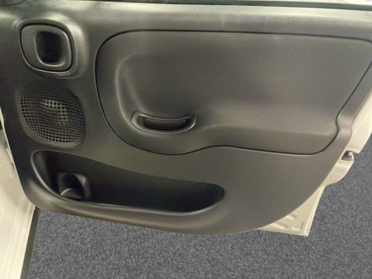 Fiat Panda 1.0 firefly hybrid s&s 70cv 5p.ti (17)