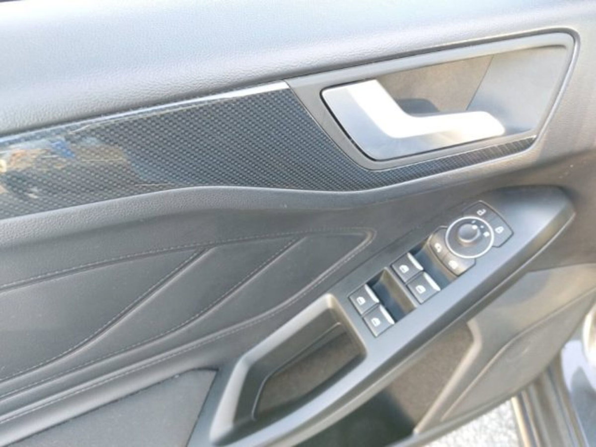 Ford Focus Station Wagon 1.5 EcoBlue 120 CV aut. SW ST-Line Design (14)