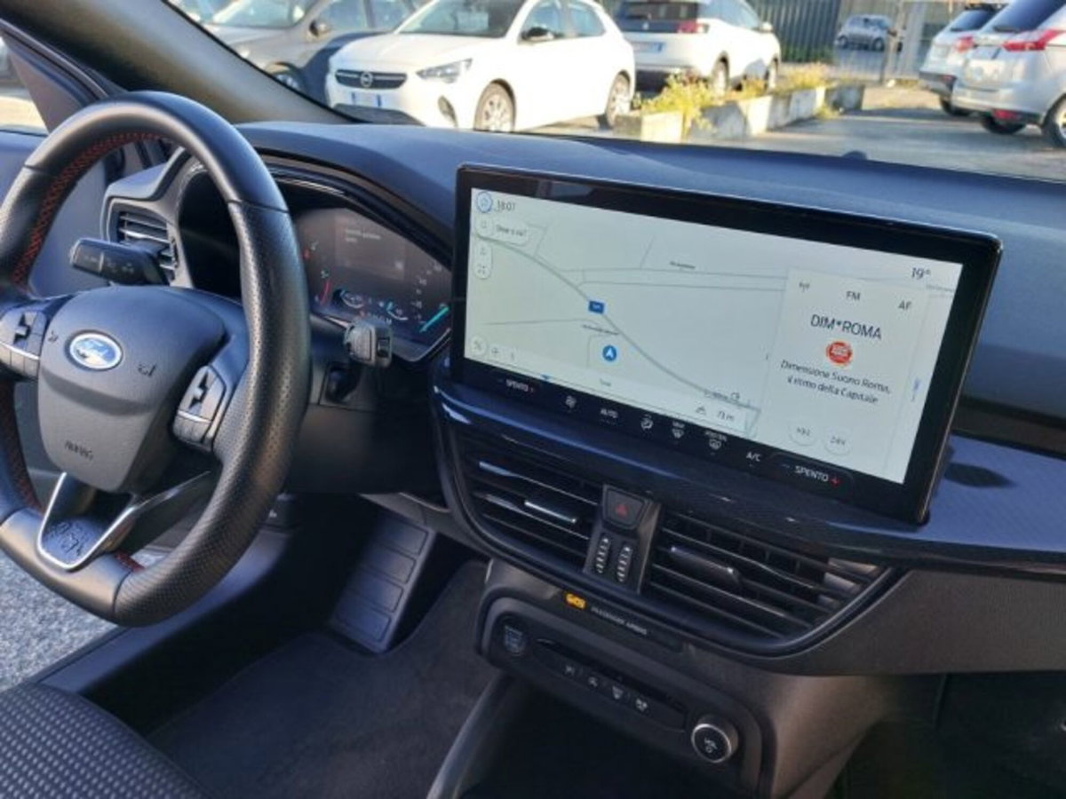 Ford Focus Station Wagon 1.5 EcoBlue 120 CV aut. SW ST-Line Design (18)