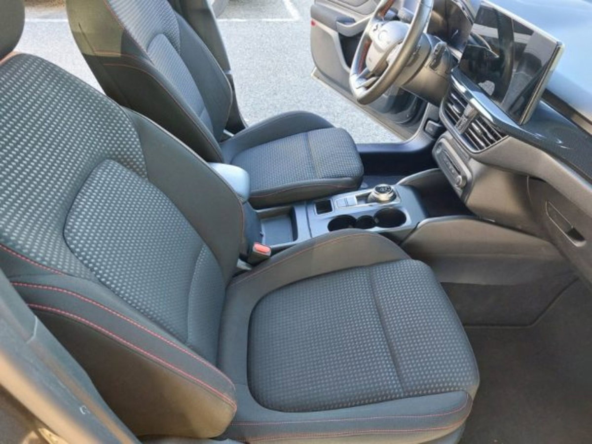 Ford Focus Station Wagon 1.5 EcoBlue 120 CV aut. SW ST-Line Design (5)