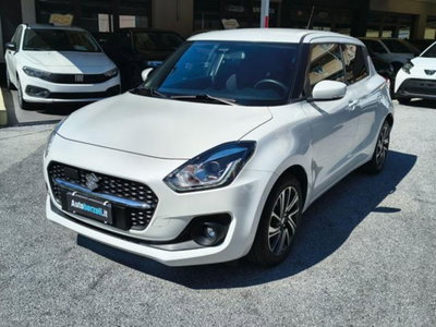 Suzuki Swift 1.2h Top 2wd (17)