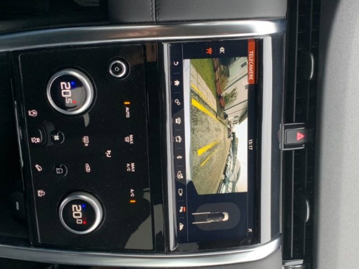 Land Rover Discovery Sport 2.0D I4-L.Flw 150 CV AWD Auto (18)