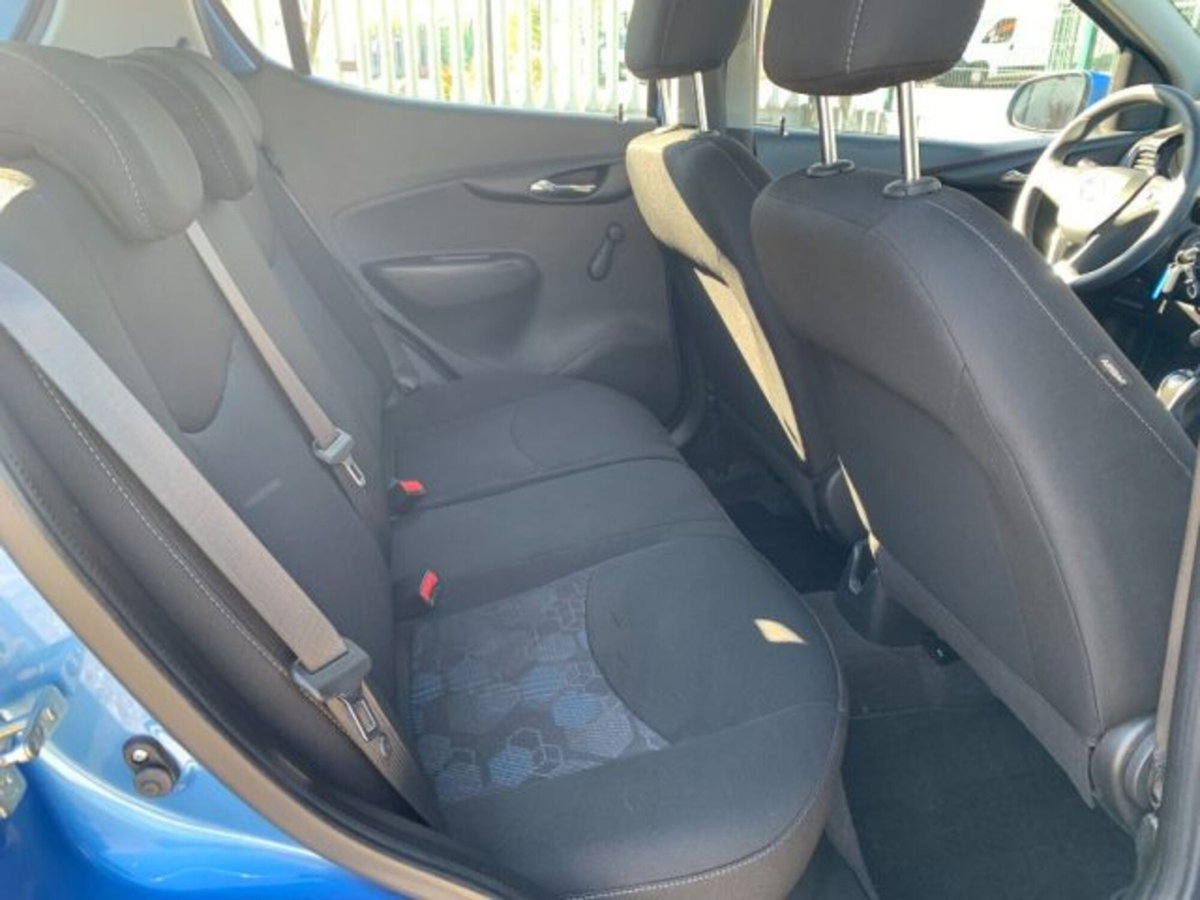 Opel Karl Rocks 1.0 75 CV (11)