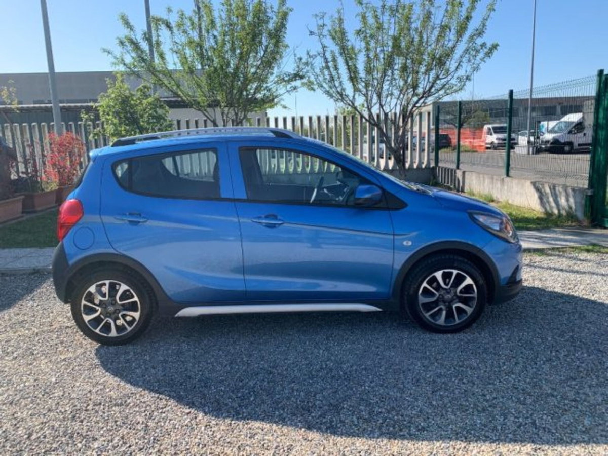Opel Karl Rocks 1.0 75 CV (4)