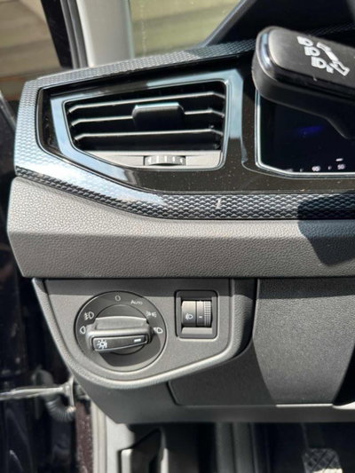 Volkswagen Polo 1.0 tsi Edition 95cv (10)