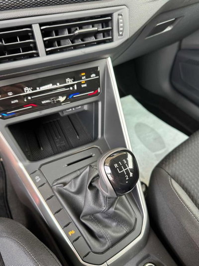 Volkswagen Polo 1.0 tsi Edition 95cv (12)