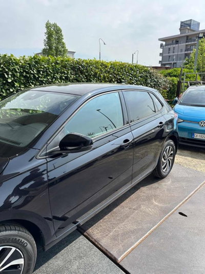 Volkswagen Polo 1.0 tsi Edition 95cv (5)
