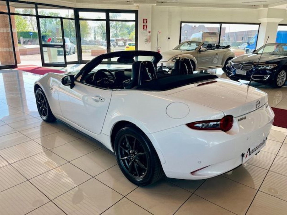 Mazda MX-5 1.5L Skyactiv-G Exceed (7)