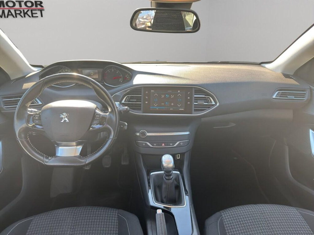 Peugeot 308 SW BlueHDi 100 S&S Access (13)