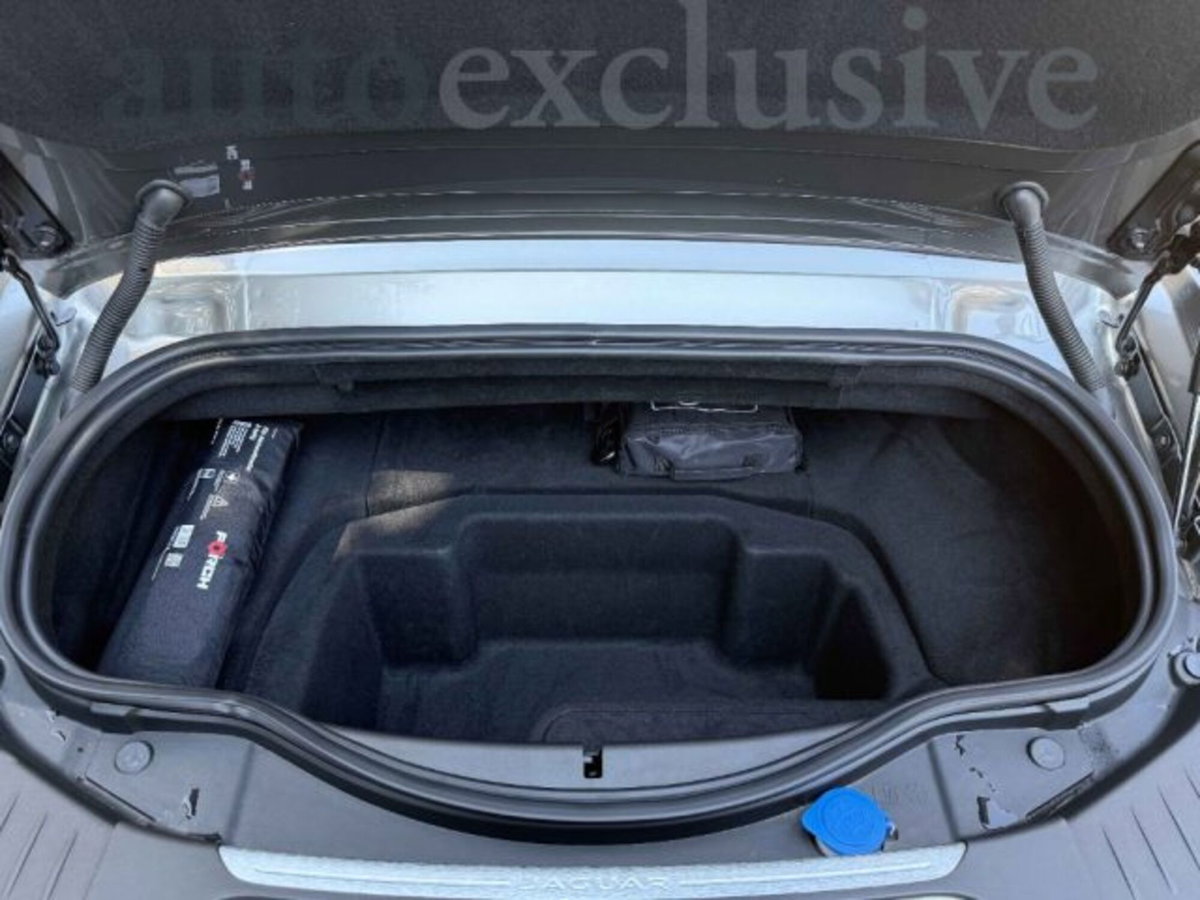 Jaguar F-Type Cabrio 5.0 V8 450 CV aut Convertibile R-Dynamic Black (20)