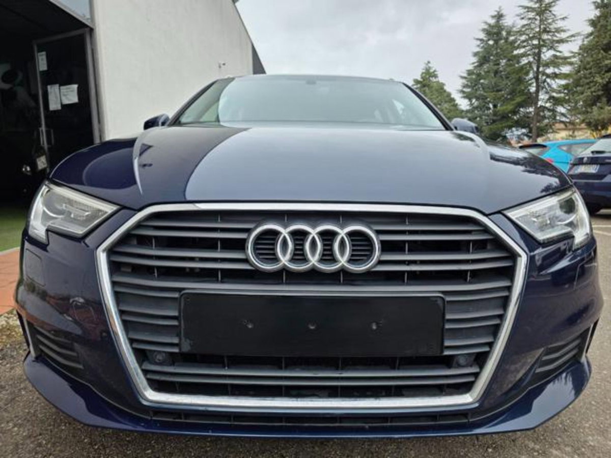 Audi A3 Sportback 1.4 TFSI g-tron Sport (2)