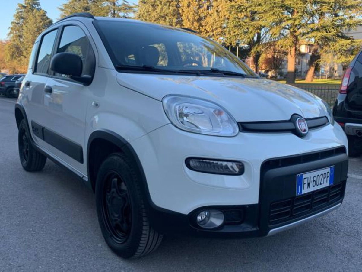 Fiat Panda 0.9 TwinAir Turbo S&S 4x4 Trussardi