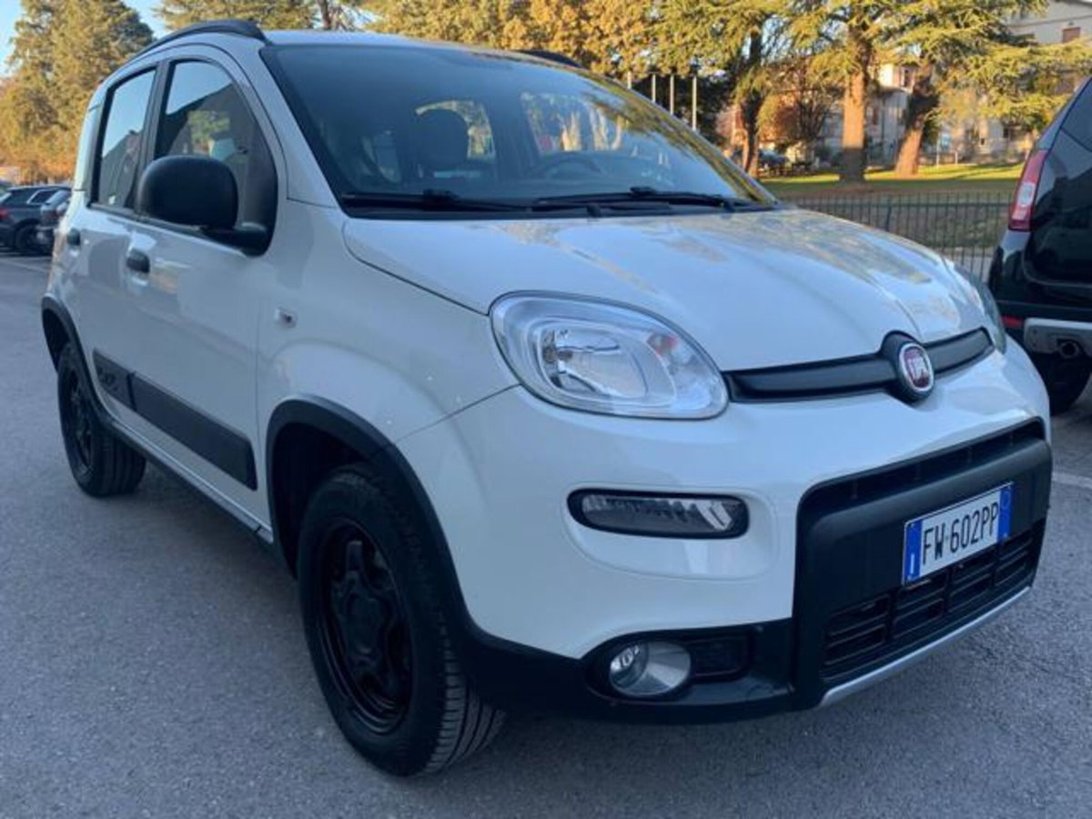 Fiat Panda 0.9 TwinAir Turbo S&S 4x4 Trussardi (18)