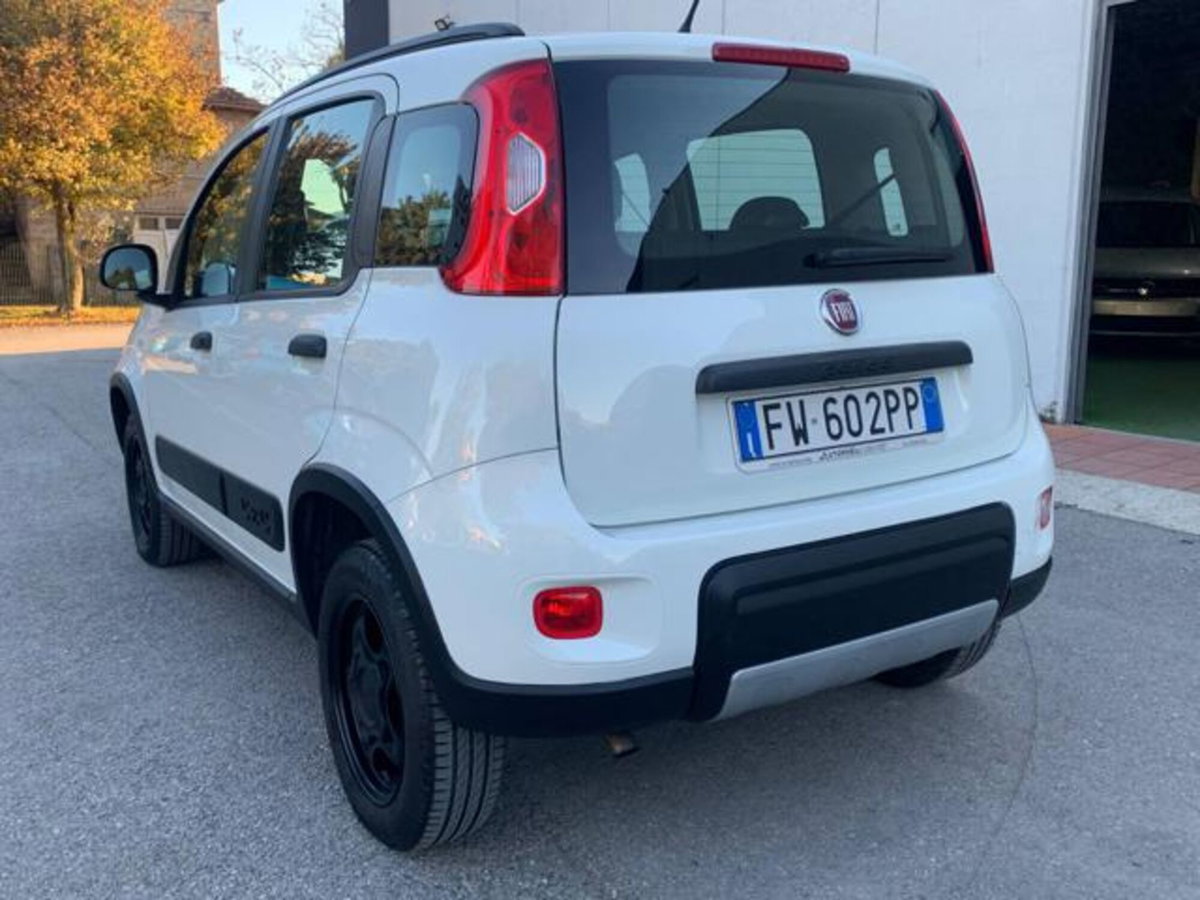 Fiat Panda 0.9 TwinAir Turbo S&S 4x4 Trussardi (20)