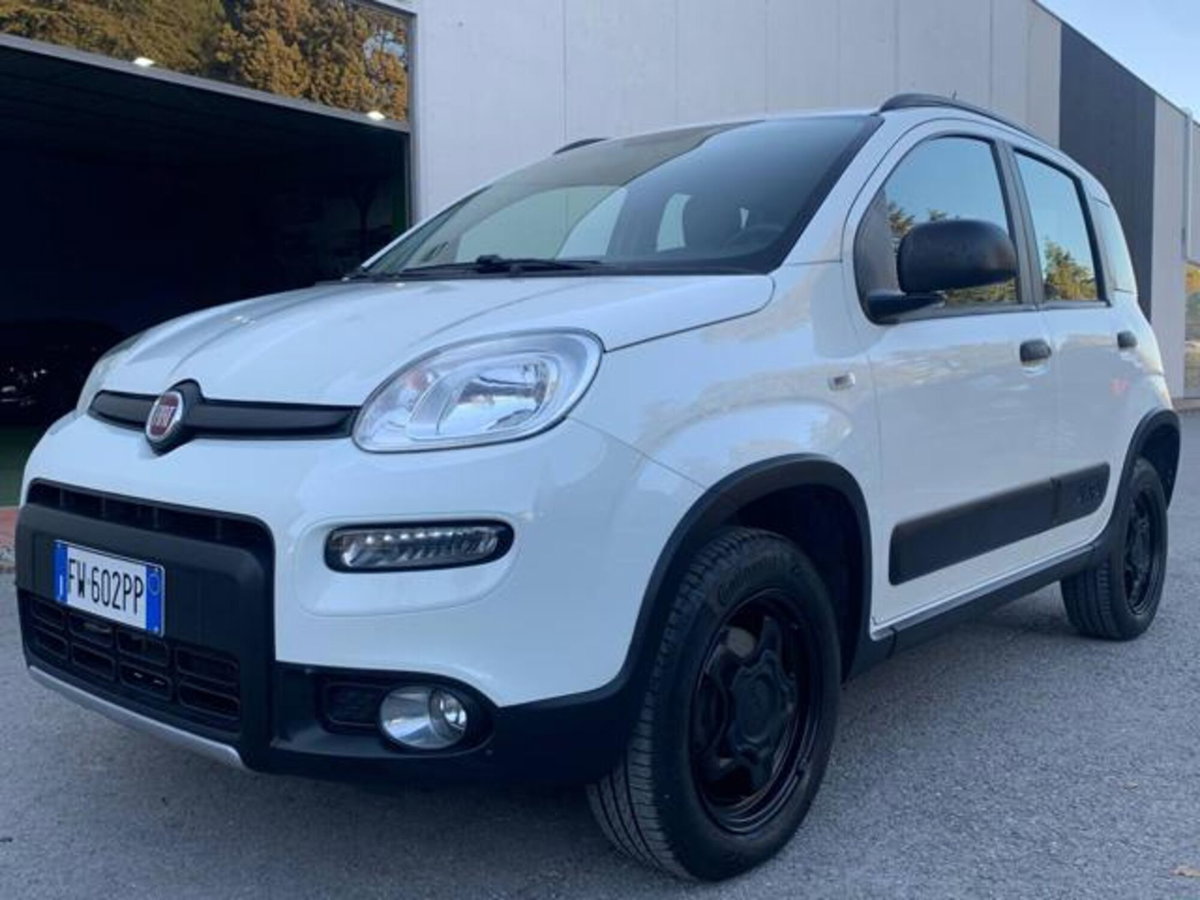 Fiat Panda 0.9 TwinAir Turbo S&S 4x4 Trussardi (3)