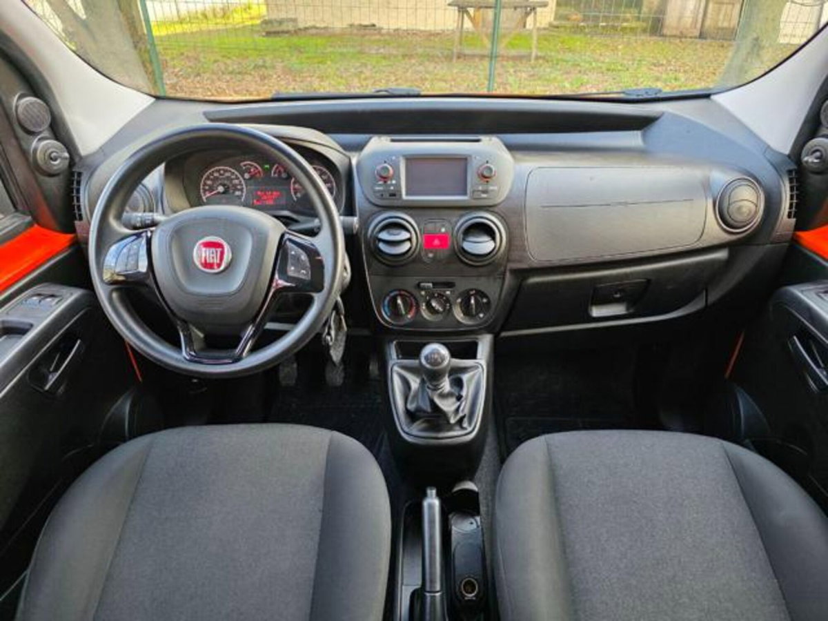 Fiat Qubo 1.4 8V 77 CV Lounge Natural Power (9)