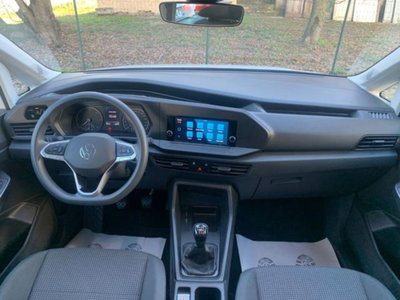 Volkswagen Caddy 2.0 TDI 102 CV (17)