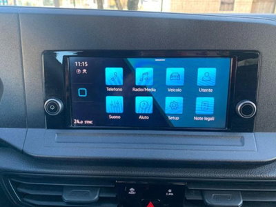 Volkswagen Caddy 2.0 TDI 102 CV (18)