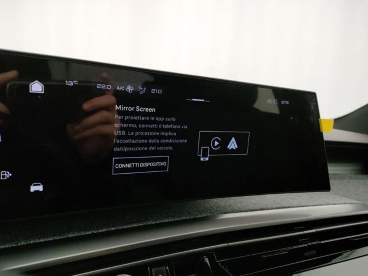 Peugeot 3008 1.2 hybrid GT 145cv e-dcs6 (16)