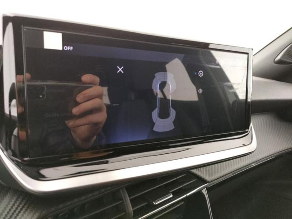 Peugeot 2008 1.2 hybrid Allure 145cv e-dcs6 (12)