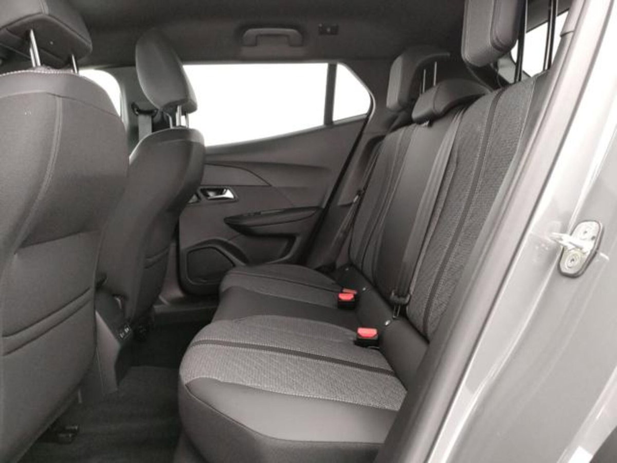 Peugeot 2008 1.2 hybrid Allure 145cv e-dcs6 (17)