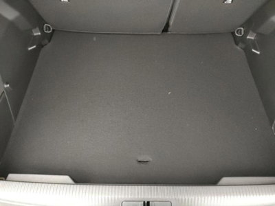 Peugeot 2008 1.2 hybrid Allure 145cv e-dcs6 (20)