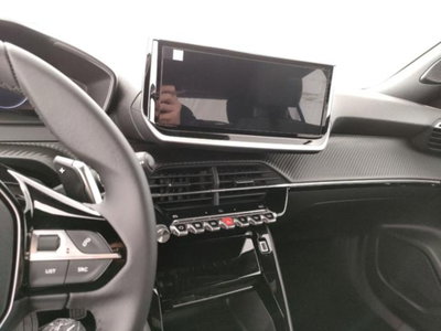 Peugeot 2008 1.2 hybrid Allure 145cv e-dcs6 (9)