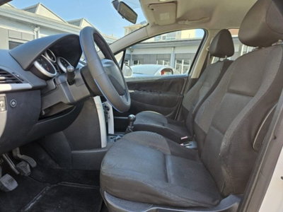 Peugeot 207 8V 75CV 5p. Access ECO GPL (8)