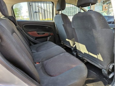 Fiat Grande Punto 1.2 5 porte Active (10)
