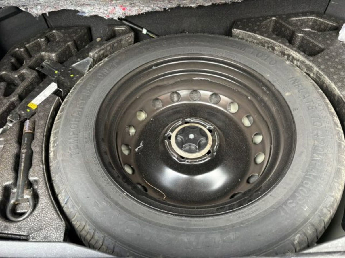 Nissan Qashqai 1.3 mhev N-Connecta 2wd 140cv (13)