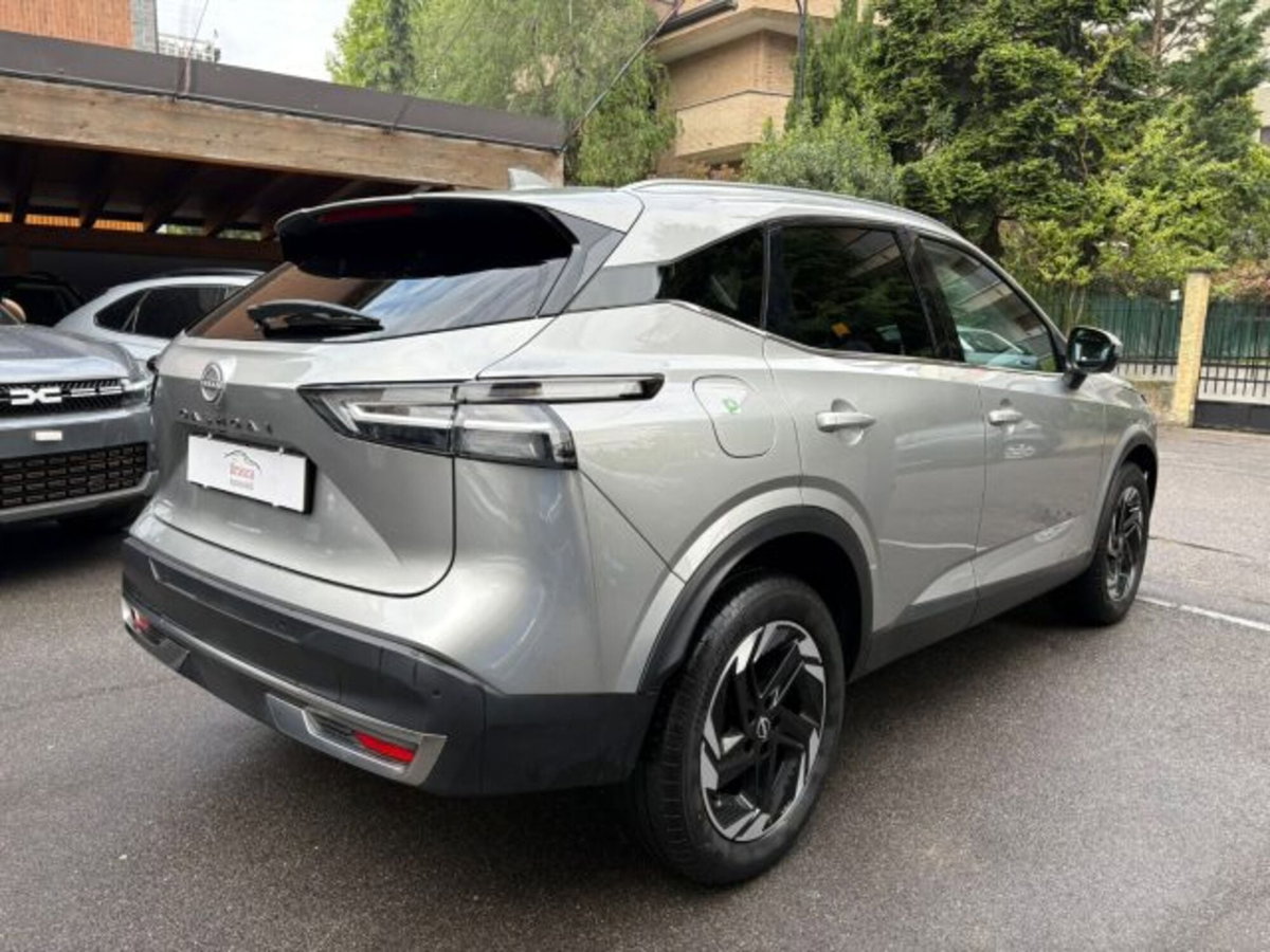 Nissan Qashqai 1.3 mhev N-Connecta 2wd 140cv (4)