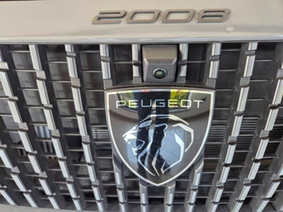 Peugeot 2008 BlueHDi 130 S&S EAT8 GT (6)