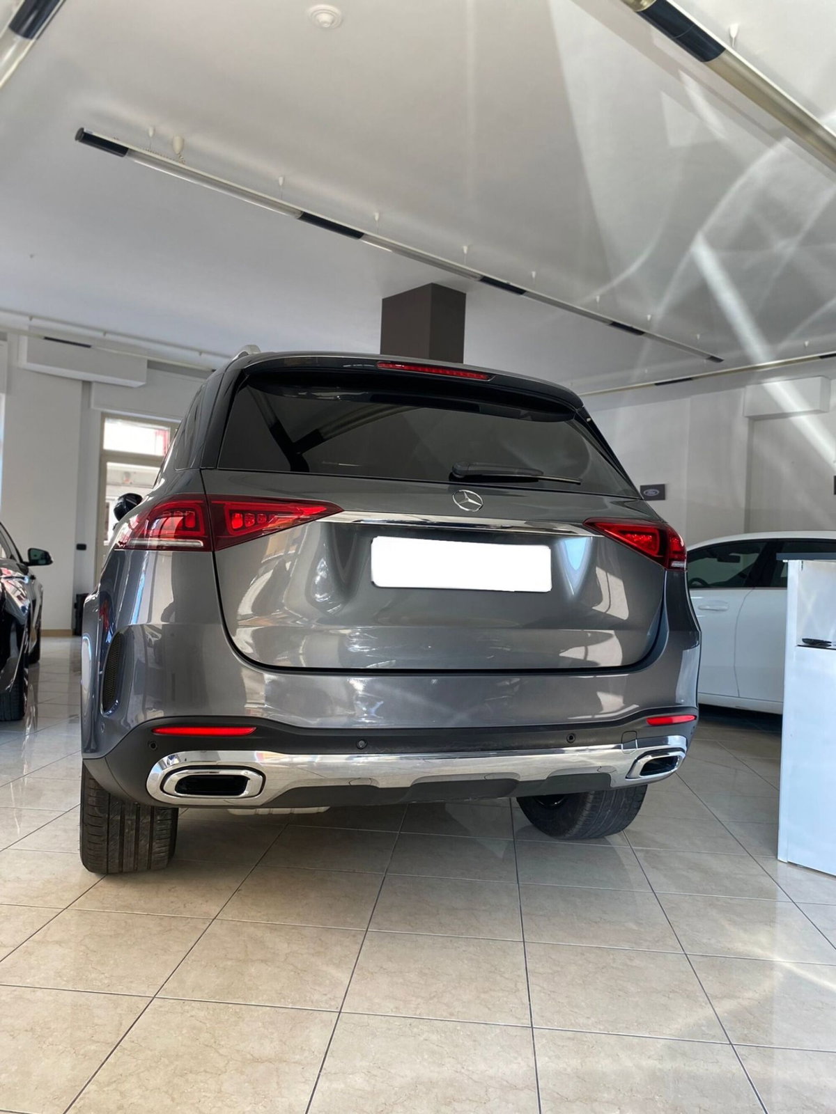 Mercedes-Benz GLE SUV 300 d 4Matic Premium Plus (11)