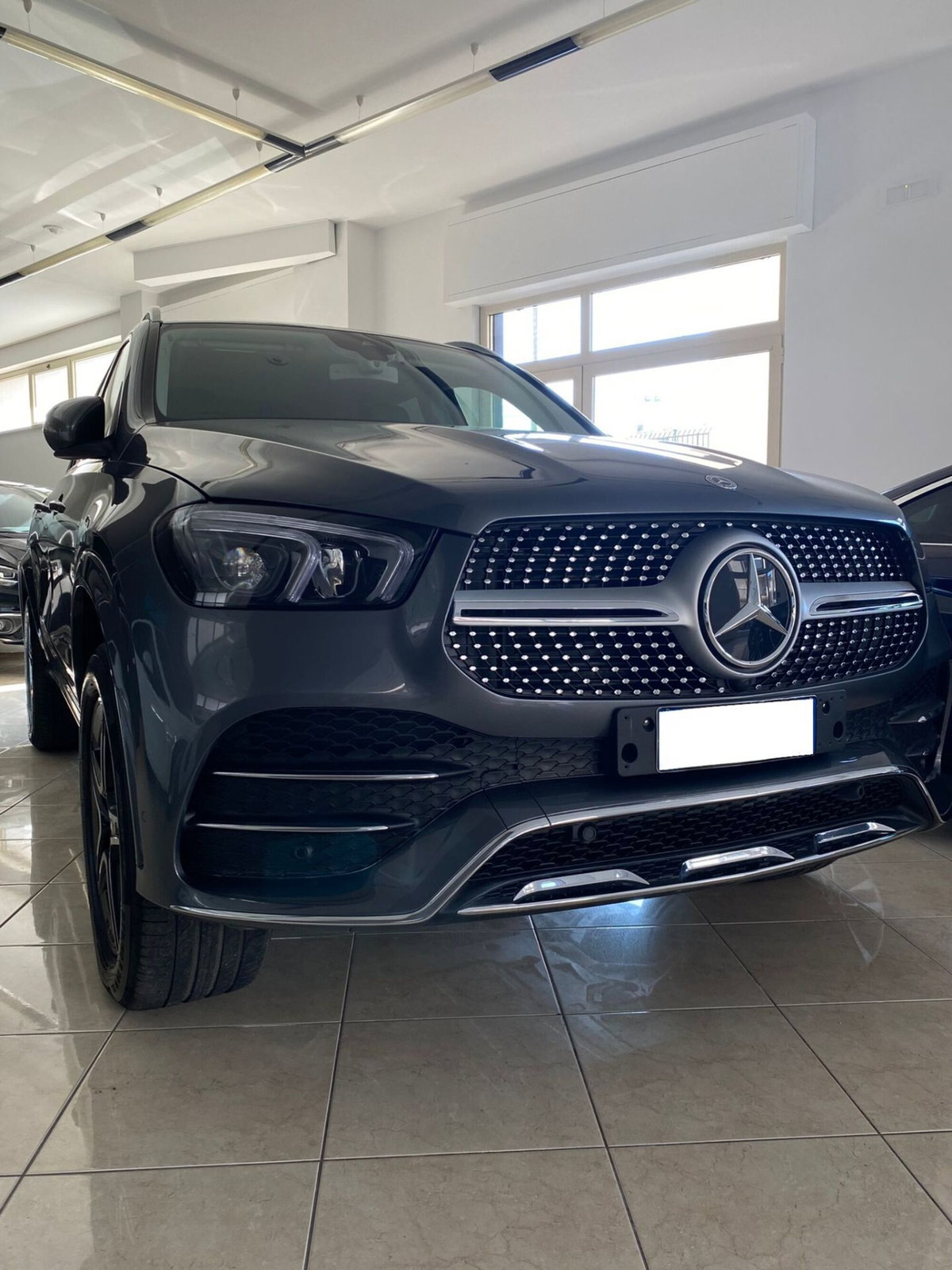 Mercedes-Benz GLE SUV 300 d 4Matic Premium Plus (4)