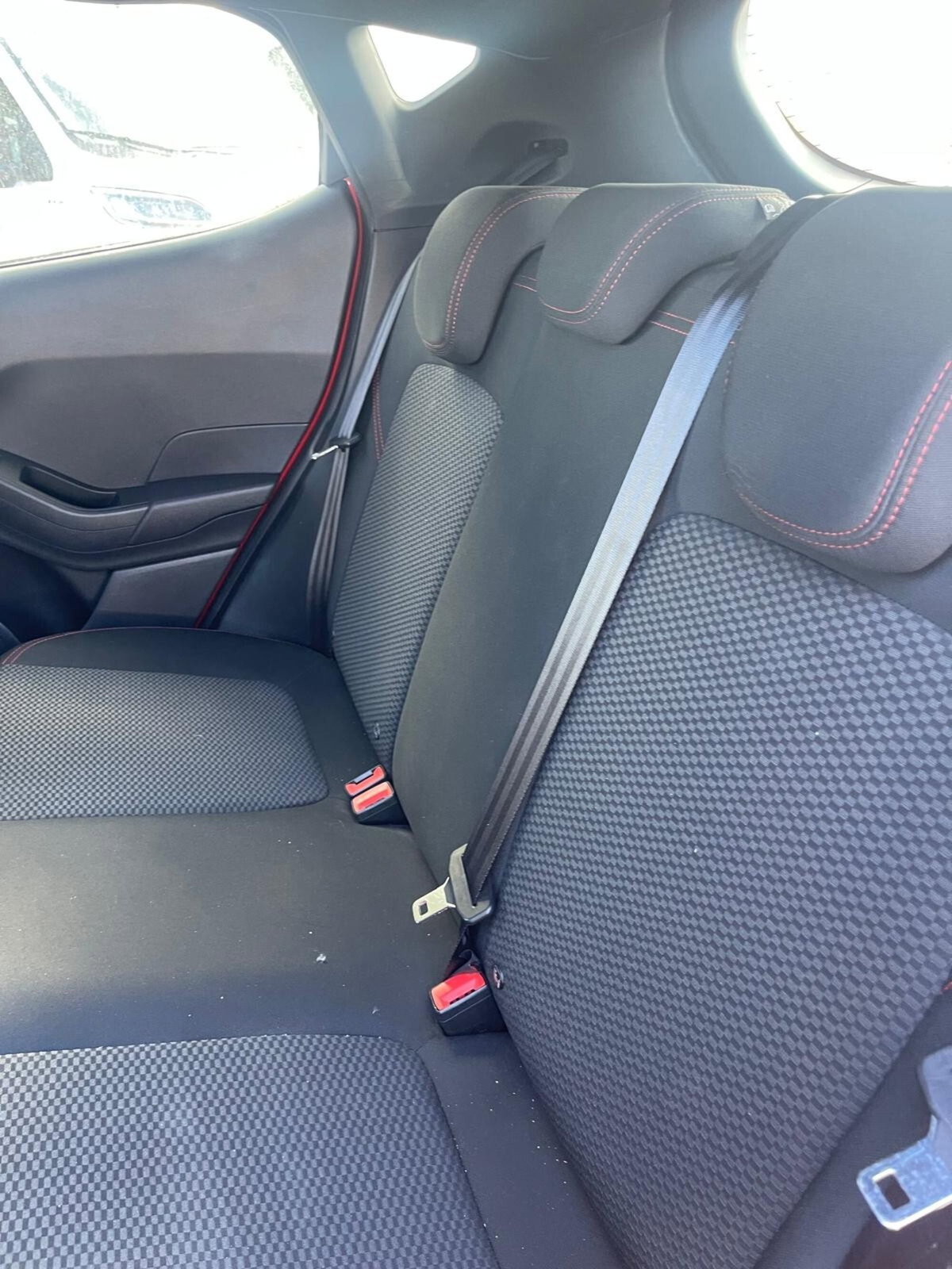 Ford Fiesta 1.5 EcoBlue 5 porte ST-Line (10)