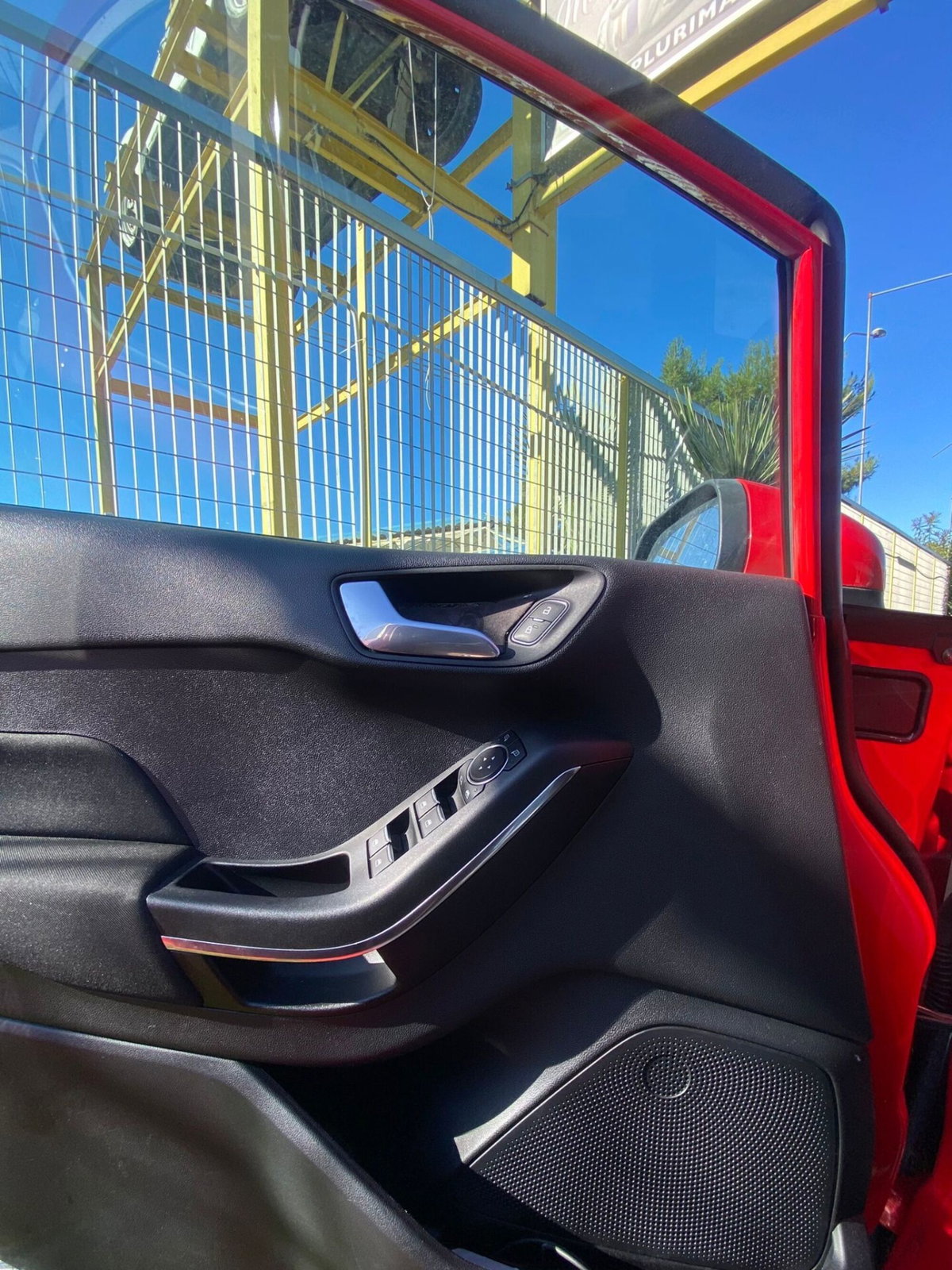 Ford Fiesta 1.5 EcoBlue 5 porte ST-Line (7)