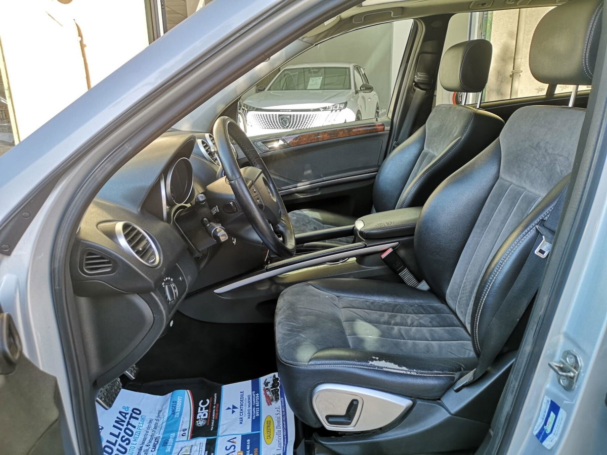 Mercedes-Benz Classe ML 320 CDI Sport (12)