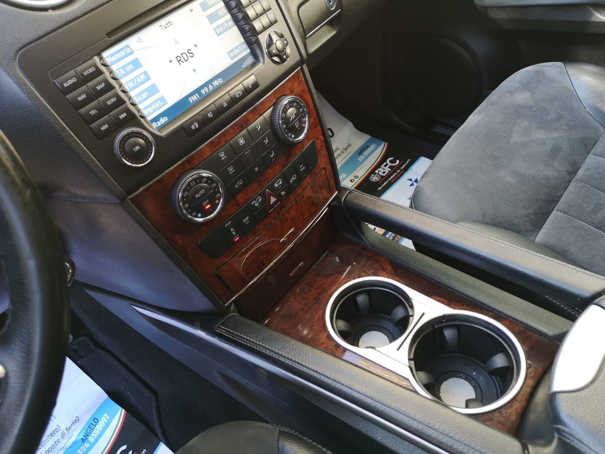 Mercedes-Benz Classe ML 320 CDI Sport (17)