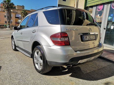 Mercedes-Benz Classe ML 320 CDI Sport (7)