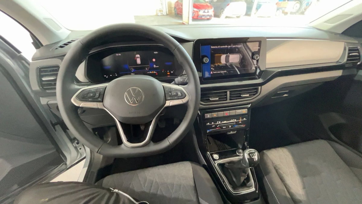 Volkswagen T-Cross 1.0 tsi Edition 95cv (10)