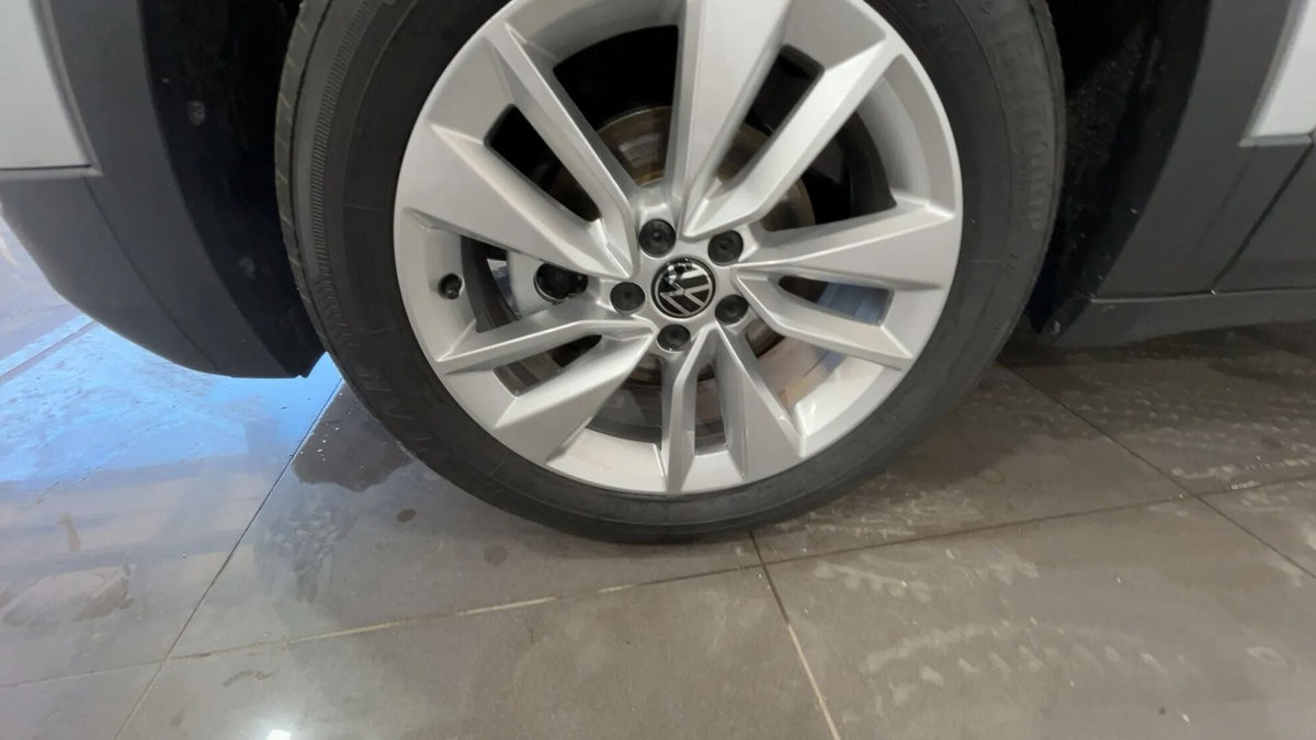 Volkswagen T-Cross 1.0 tsi Edition 95cv (14)
