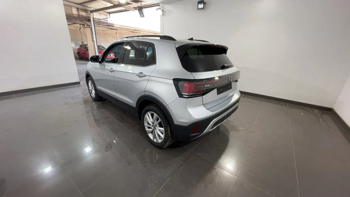 Volkswagen T-Cross 1.0 tsi Edition 95cv (6)