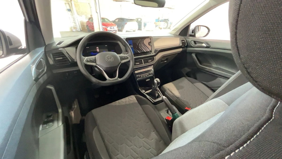 Volkswagen T-Cross 1.0 tsi Edition 95cv (7)