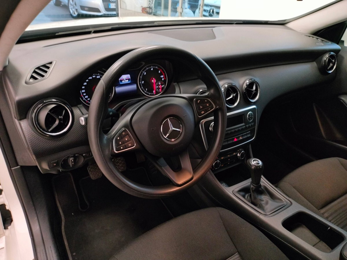 Mercedes-Benz Classe A 160 d Executive (7)