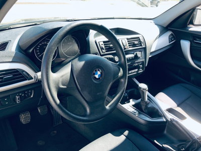 BMW Serie 1 116d 2.0 116CV cat 5 porte Attiva DPF (13)